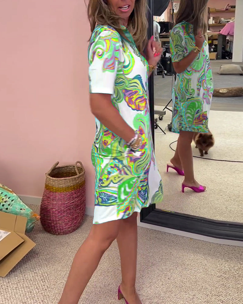 Elegantes Kleid mit Druck