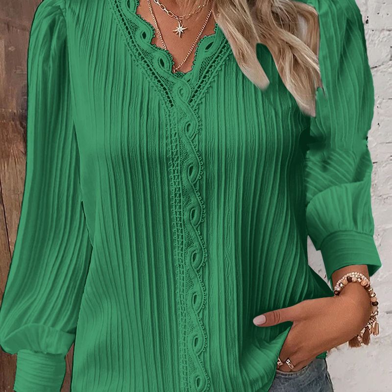 Bluse Med Blondedetaljer i Chiffon