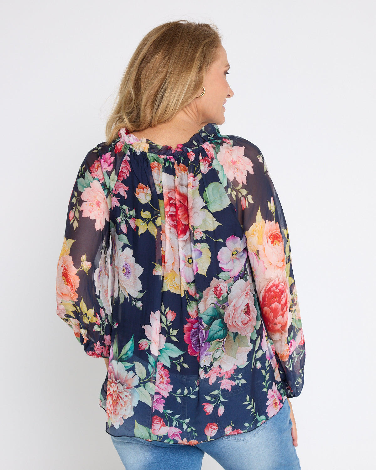 Blomstret bluse