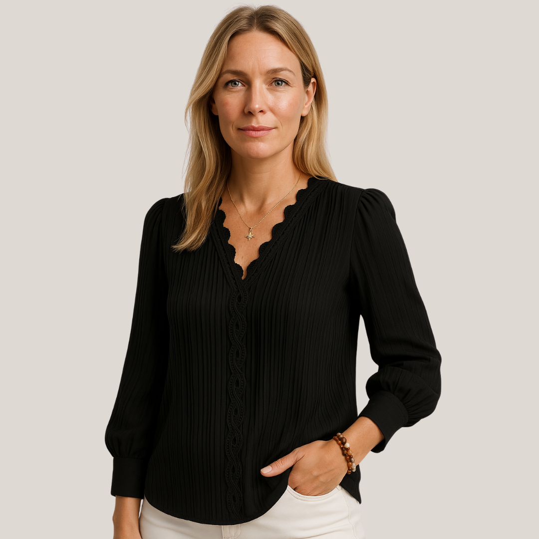 Bluse Med Blondedetaljer i Chiffon
