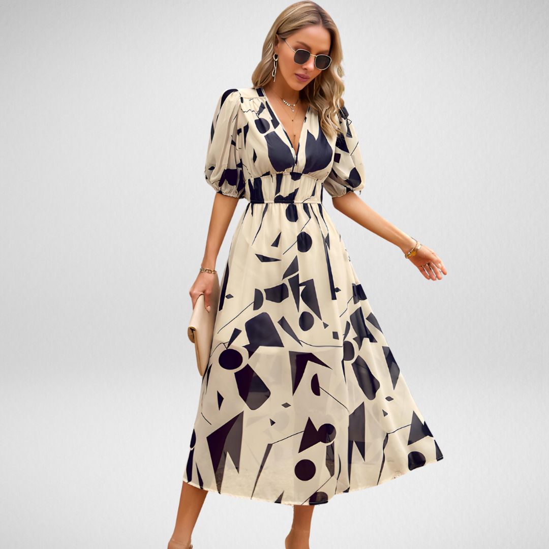 Charmantes Kleid mit V-Ausschnitt